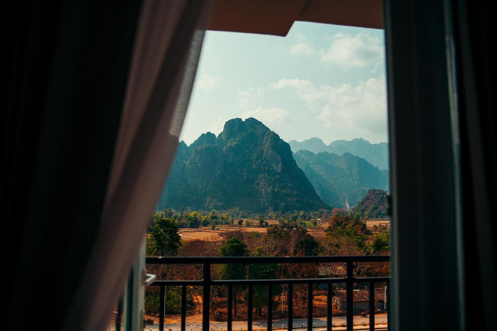 The Elephant Crossing Hotel Vang Vieng Luaran gambar